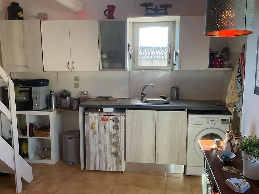 Apartment Appartement 1 Chb, Calme, Lumineux, Clim, Terrasse Avignon